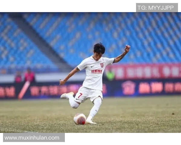 成都篮球队速度之争引发热议球迷观点各异分析深入 成都篮球队速度之争引发热议球迷观点各异分析深入