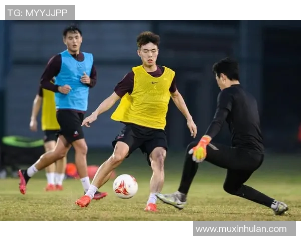 足球盛宴：深入解析广州足球队的团队协作与战术配合之道